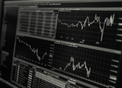 Астраханка рассказала свою историю инвестиций в которой потеряла целое состояние