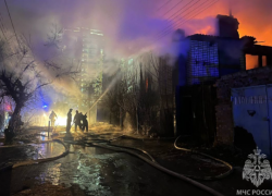 Ночной пожар в центре Астрахани унес жизнь мужчины