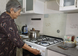 Астраханской матери-героине в дом бесплатно провели газ