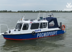 В Астраханскую область прибыли три катера для исследования глубин
