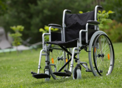 Астраханцы оформили около 500 электронных сертификатов на технические средства реабилитации