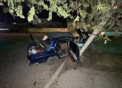 В Астрахани эгоизм водителя закончился тяжкими травмами для его пассажирки