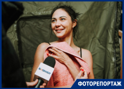 Как астраханцы в прорубь ныряли