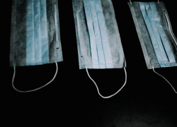 За минувшие сутки 256 астраханцев заразились COVID-19