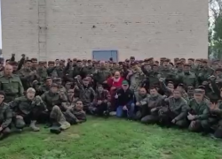Мобилизованные бойцы из Астрахани записали видеоролик с благодарностью для астраханцев 