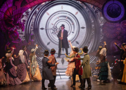 Члены семей мобилизованных астраханцев бесплатно посещают культурные учреждения