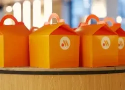 В Астрахани временно закрыли ресторан "Вкусно – и точка"