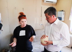 Под Астраханью скоро появится уникальная экоферма с птицами, у которых сложный характер