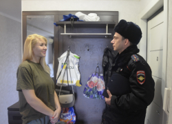 Астраханцам предлагают выбрать народного участкового