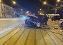 Врезался со всей силы: в Астрахани произошла смертельная авария