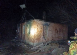 Следователи в Астрахани проверяют гибель пенсионера на пожаре