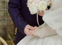 23 сентября 105 пар астраханцев вступили в брак