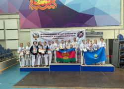 Астраханские каратисты получили 19 медалей и поедут в Юго-Восточную Африку