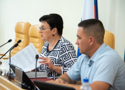Астраханская областная Дума провела заседание комитета по социальной политике