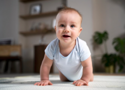 В ноябре у семьи из Астрахани родился пятикилограммовый малыш