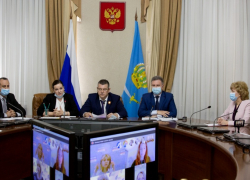 Более 360 тысяч астраханцев получат социальную поддержку 