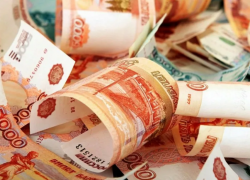 Астраханцы признались: для счастливой жизни нужна зарплата в 175 тысяч рублей