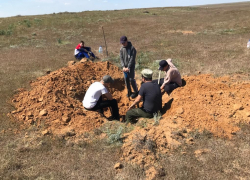 Астраханские поисковики обнаружили останки двух погибших солдат Великой Отечественной 