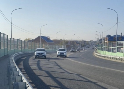 В Астрахани полностью открыли Милицейский мост