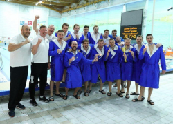 Астраханский губернатор назначил выплаты 128 спортсменам за высокие достижения