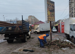 В новогодние праздники у коммунальщиков Астрахани много работы: что случилось