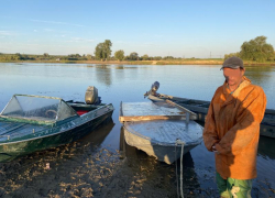 В Астраханской области браконьеров приговорили к условному сроку за вылов краснокнижных рыб