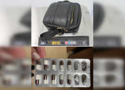 Астраханские таможенники задержали пьяного пассажира самолета с запрещенным лекарством из Чехии