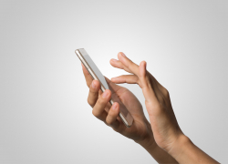 В Астрахани замглавы одного из региональных министерств стала жертвой мошенничества