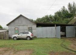 В Астраханской области мужчина зарезал постояльцев своего гостевого дома