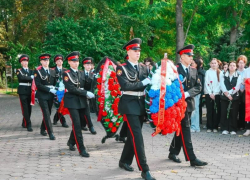 Астраханцы почтили память 28-й Краснознамённой армии