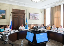 Игорь Мартынов провел заседание Совета Думы Астраханской области