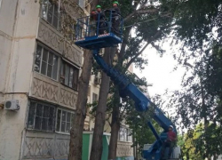 В Астрахани продолжается борьба с последствиями непогоды