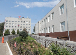 В Астрахани с Кировской больницы сняли карантин