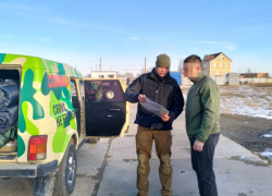 Депутат астраханской городской Думы отправил бойцам на СВО бронированную «Ниву»