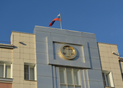 В астраханском суде не хватает конвоя, чтобы водить обвиняемых