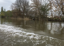 В Астраханской области во время прогулки на воде погиб мужчина