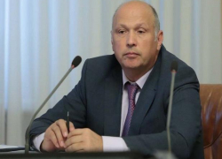 Глава астраханской администрации не платит за коммунальные услуги 
