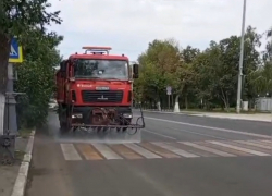 В Астрахани охлаждают улицы