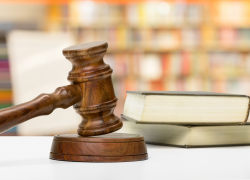 В Астрахани отчим 12 лет насиловал падчерицу и получил 22 года колонии  