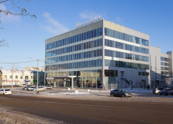  Цену на астраханский «Кристалл» сбили на 250 миллионов рублей 