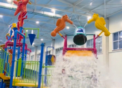 Первый в Астрахани крытый аквапарк назвал дату и время открытия