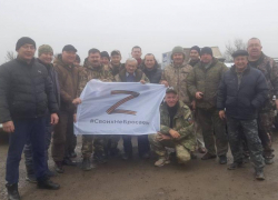 Астраханские волонтеры доставили 20 тонн гумпомощи бойцам СВО