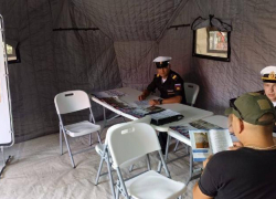 Около 200 астраханцев посетили пункт отбора контрактников в День физкультурника