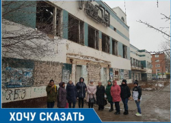 Жители отдаленного района Астрахани подают сигналы бедствия