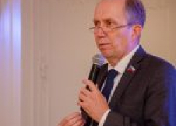 Председатель Городской Думы поздравил молодежных активистов