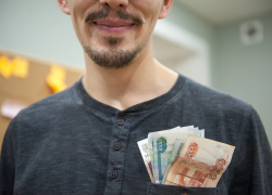 Адвокат в Астрахани пообещал подсудимой невозможное за 1,2 миллиона