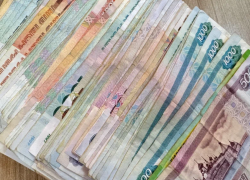 Астраханец лично отдал свои пять миллионов рублей в руки мошенника