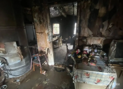 Под Астраханью пенсионер погиб во время пожара в своем доме