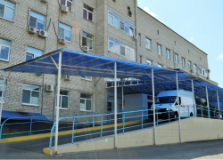 Астраханские врачи спасли 26-летнего парня, упавшего с 30-метровой вышки