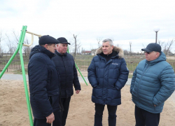 Михаил Богомолов поручил провести газ в черноярский детский сад до 25 ноября